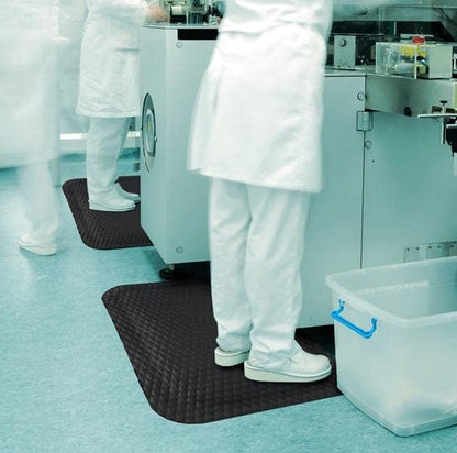 American Floor Mats Hog Heaven Premium 7/8" Black & Black Border 5' x 12' Nitrile Backed Anti-Fatigue Comfort Mat