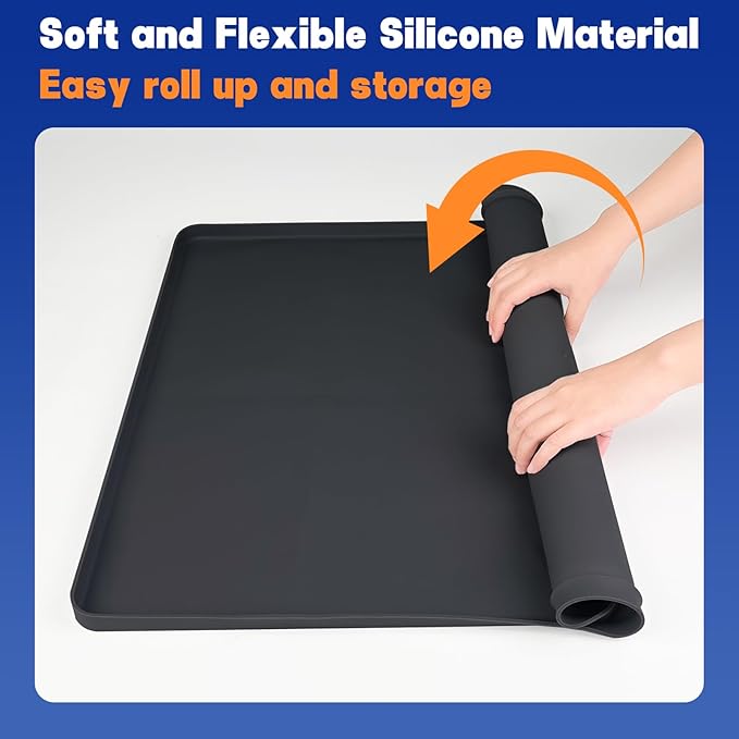 Dog Pee Pad Holder, Puppy Pad Holder Tray for 24'' x 24'' Training Pads, 15pcs Dog Potty Tray Set Include High Edge Silicone Mat & 6 Activated Charcoal Disposable Puppy Pads & 8 Holder Clamps