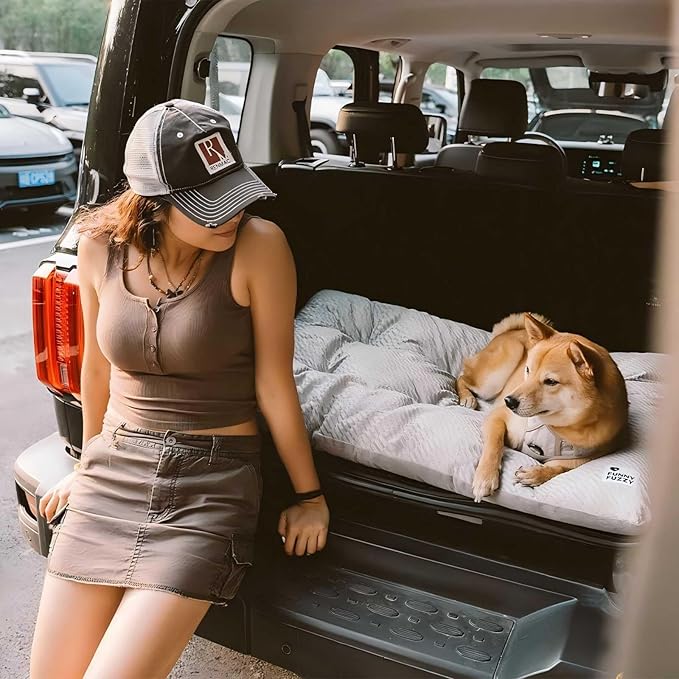 FUNNY FUZZY 24x18 Washable Dog Bed Reversible Crate Mat, 2 in1 Orthopedic Puppy Bed for Small Dogs/Cats, Fluffy Deluxe Kennel Mattress,Sleeping Pad,Charcoal Grey,S