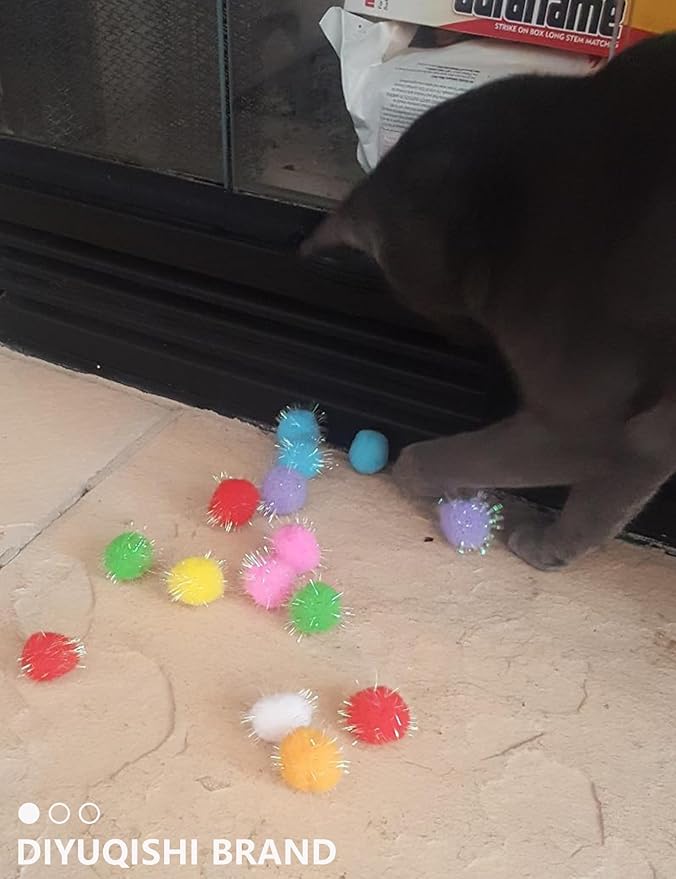 100-Pack Cat Toy Balls – Soft Fuzzy Toys for All Cats to Play and Exercise Indoors (1.5 inch, Cat Toys Pro Collection)