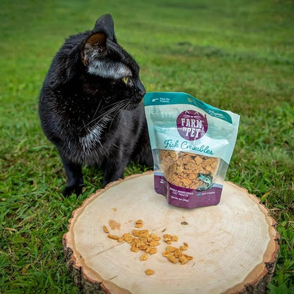 Farm To Pet - Cat Treat Crumbles - 3 oz Single Ingredient Fish Treat and Snacks - Healthy for Indoor Cats and Kitten - Essential Products (Mix with Wet/Dry Food)