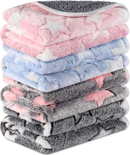 4 Pcs Waterproof Guinea Pig Blankets Washable Small Animal Fleece Bedding Absorbent Guinea Pig Cage Liners Reusable Pet Pee Pad Sleep Mat Pad Cover for Hamster Ferret (Cute Star Pattern, 24 x 16 Inch)