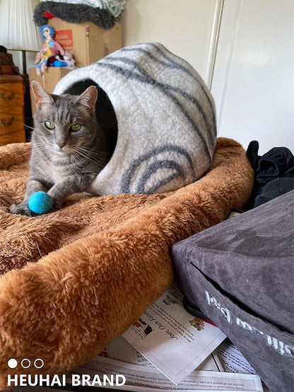 80-Pack Cat Toy Balls 10 Assorted Colors 1.25 Inch Diameter Suitable for All Cat Sizes (Cat Toys Value Pack)